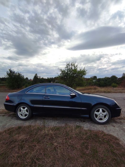 Mercedes Benz CLK (C209)