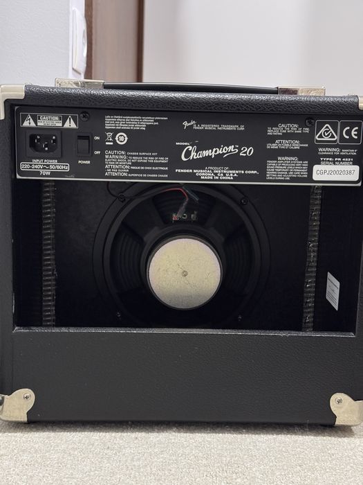 Amplificador Fender Champion 20
