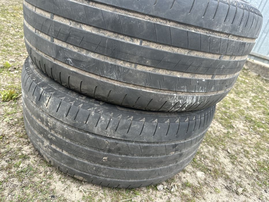 Шини bridgestone 275/40/20 літо
