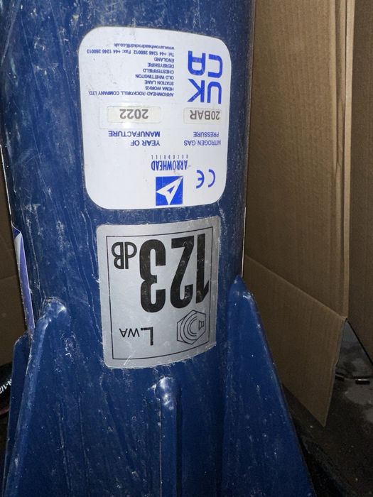 Młot udarowy hydrauliczny ARROWHEAD E680 do miniładowarek BOBCAT/JCB