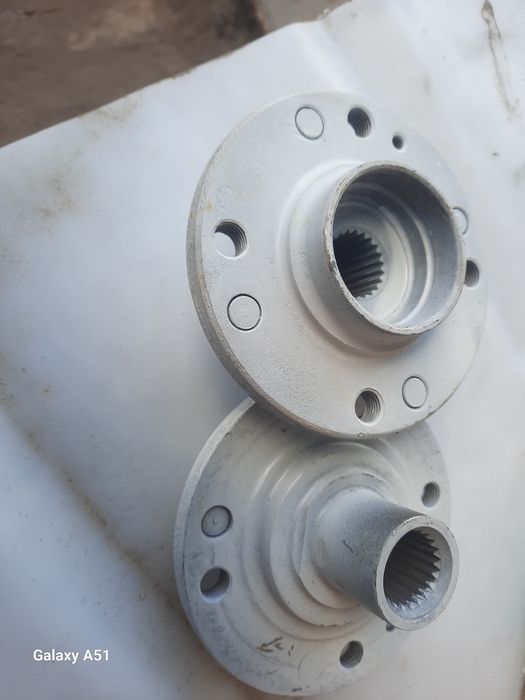 Ступица Volkswagen Golf 2