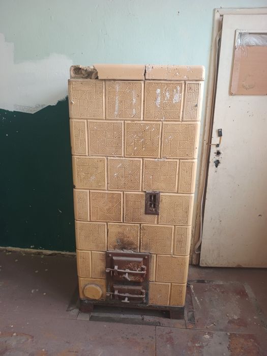 Piec kaflowy używany