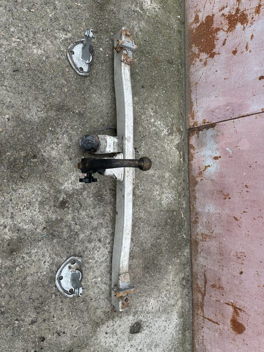 Фаркоп бмв е39 оригінал