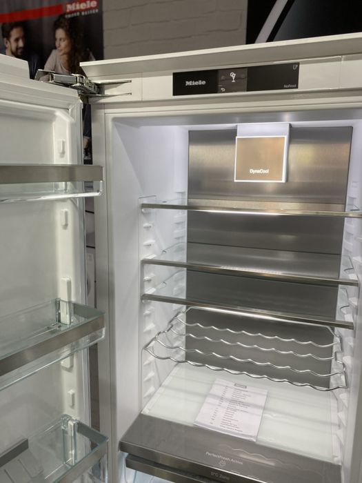 Side by side Miele KF 7772. Duo. 23 year. Вбудовані холодильники