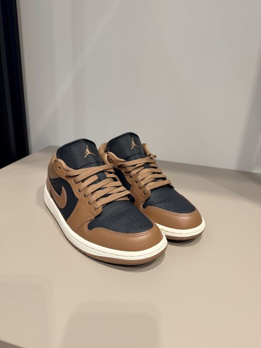 Кеды Nike Jordan 1 low размер 40,5