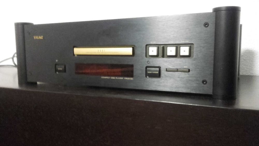 Leitor CD TEAC VRDS 20