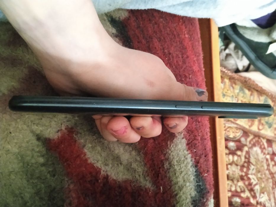 Продам телефон redmi 9A