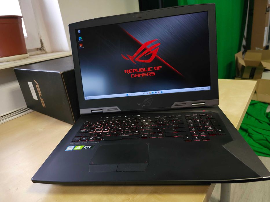 ASUS ROG G703GX Laptop 17” RTX2080 i7-8750H 64GB RAM 144Hz IPS - F.VAT