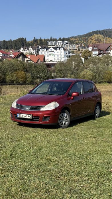Nissan Tiida 2008 продам автомобіль