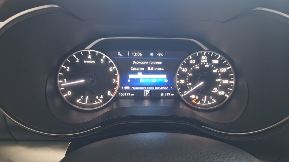 Продам нісан максіма рестайлінг 19р. 3.5л.