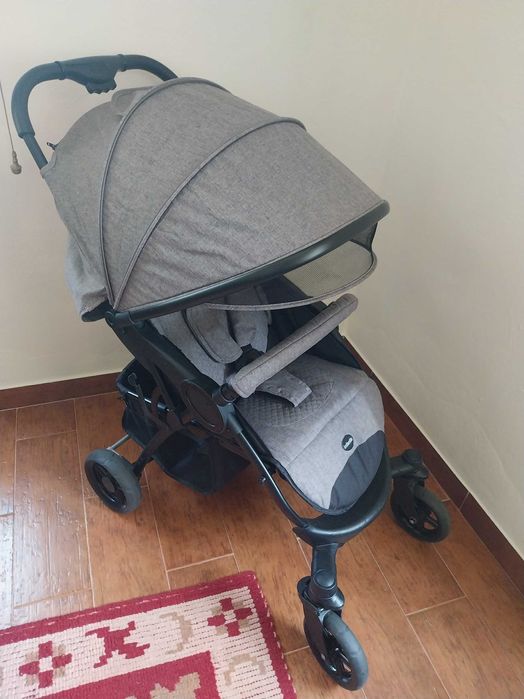 Conjunto carrinho e ovo Infantia + alcova