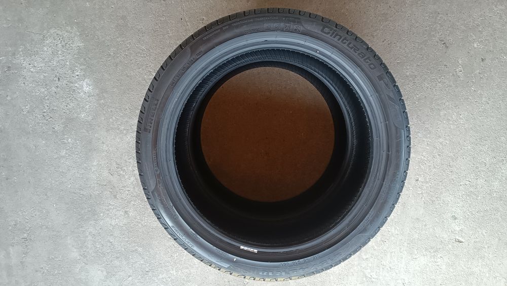 Opony 215/45/18 Pirelli Cinturato lato