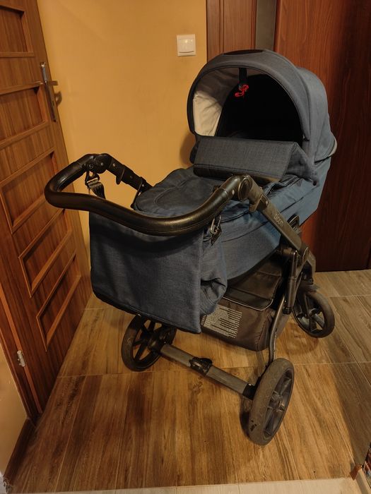 Wózek Roan Bloom 2w1 głęboko-spacerowy