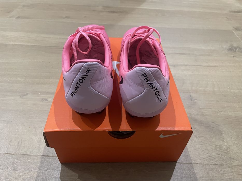 Chuteiras Nike PHANTOM