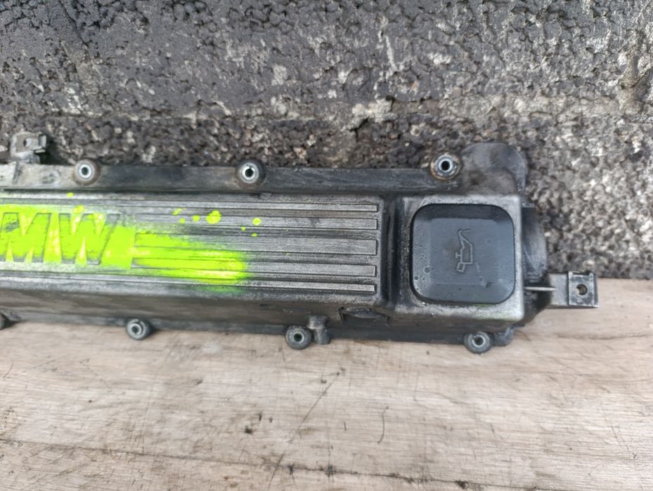 Кришка клапанів 2.5 TDS M51 Bmw E39 E34 Opel Omega B