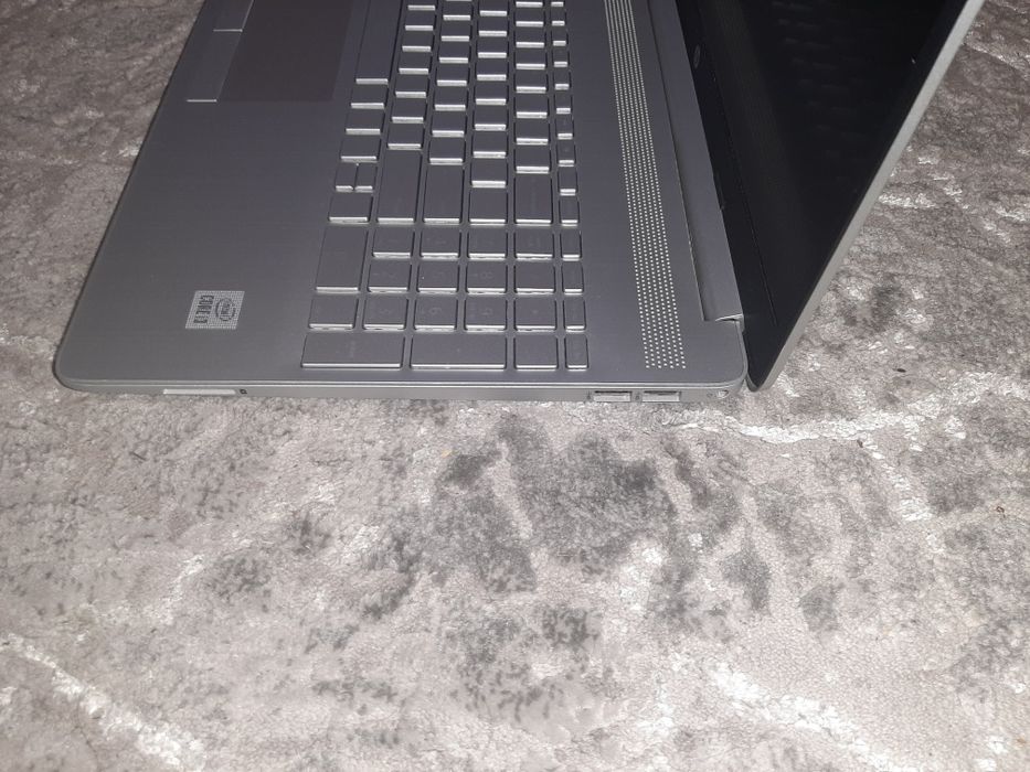 Laptop HP 15-dw1xxx Hucisko • OLX.pl