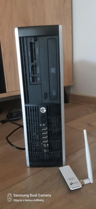 Komputer stacjonarny HP I5 win 10, 12GB Ram, czytnik kart, modem wifi