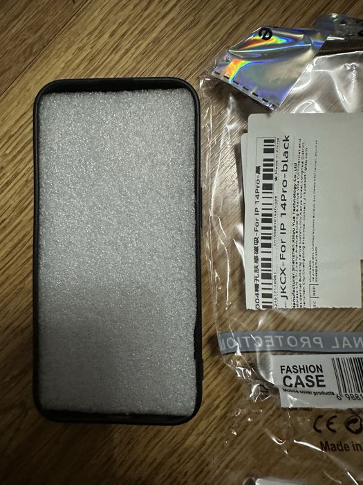 Capa Iphone 14 Pro (Nova)