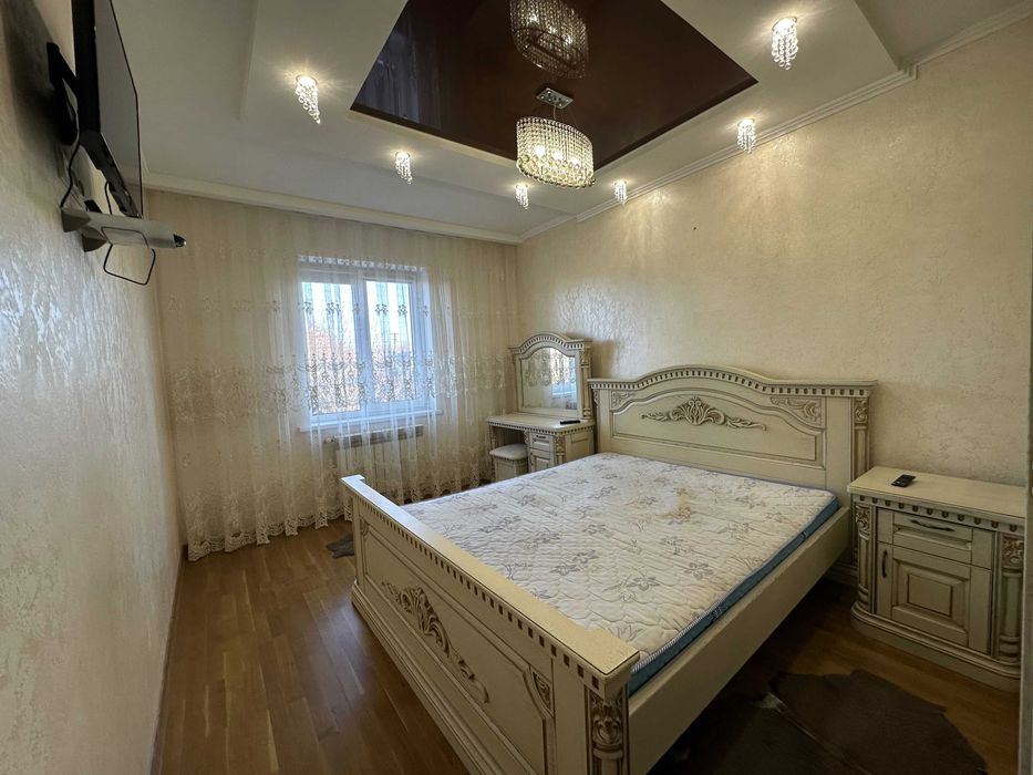 Продам сучасний напів особняк (дуплекс) з ремонтом в м.Тисмениця