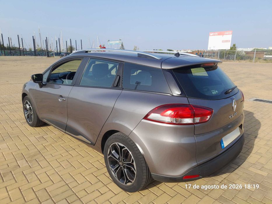 Renault Clio Sport Tourer 1.5 DCi — photo 5