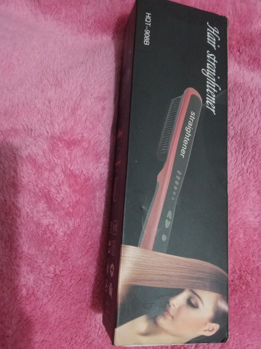 Escova alisadora de cabelo