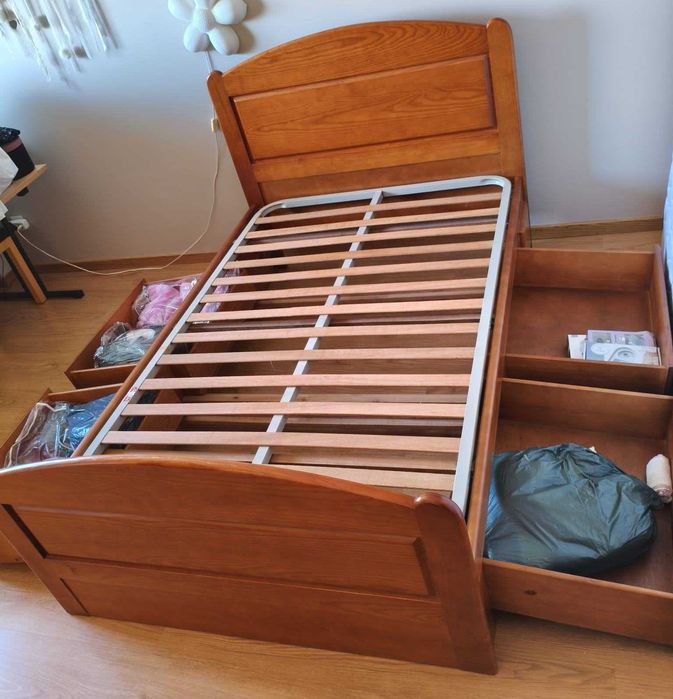 cama de corpo e meio