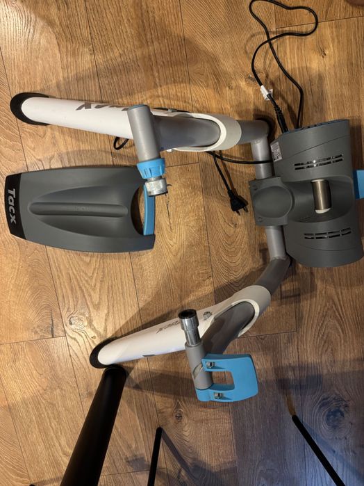 Trenażer TACX Vortex Smart