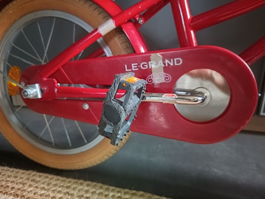 Rower dziecięcy 16 cali czerwony