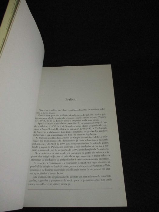 Livro Plano Estratégico dos Resíduos Industriais