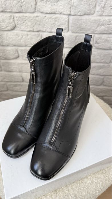 Чоботи шкіряні 39р.