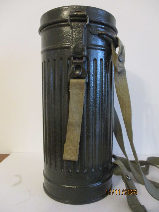 Niemiecka maska gazowa