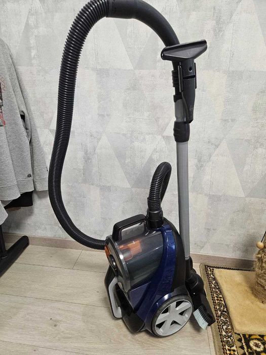 Пилосос колбовий Philips FC8761