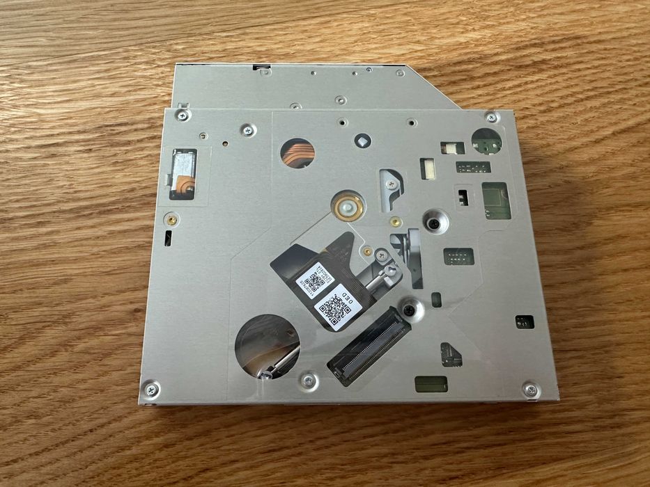 Sony Optiarc AD-5680H CD/DVD RW привід для Apple iMac та Mac mini