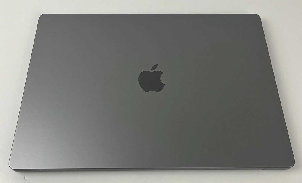 MacBook Pro 16,2" M2 Max | 32gb 1TB SSD | 12c CPU 38c GPU | 85% Pojemności