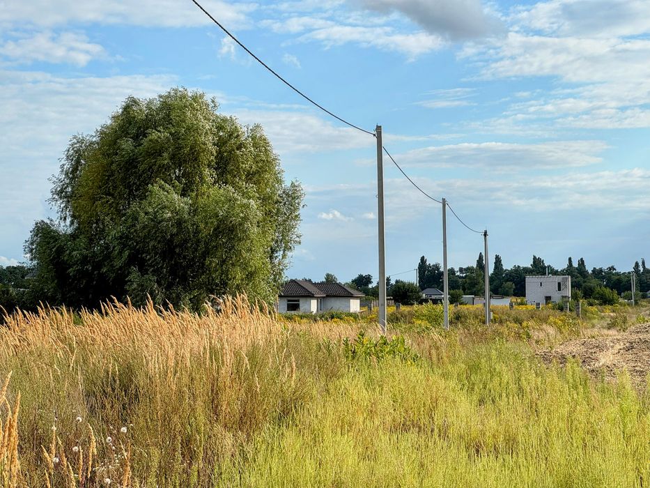 Ділянка під забудову в новому районі / Личанка