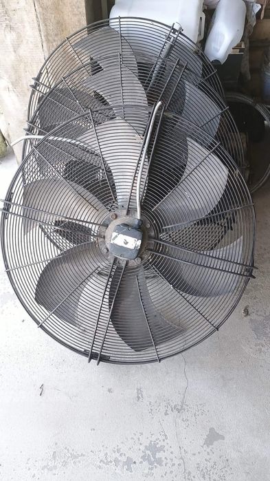 Wentylator przemysłowy łopatowy fi 85 cm