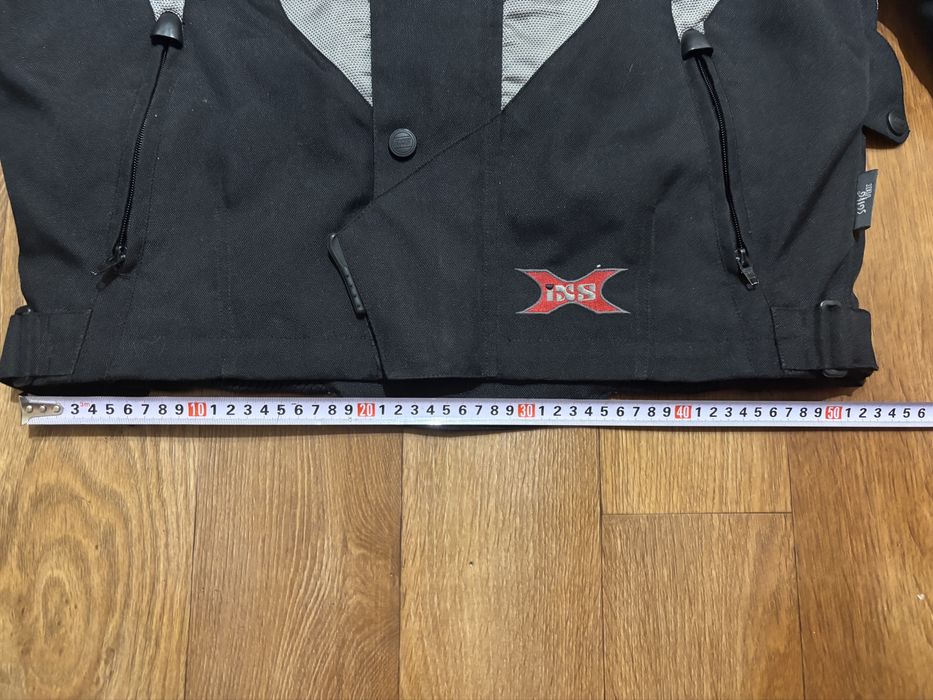 Продам мотокуртку IXS