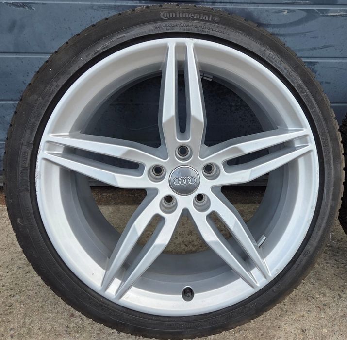 Felgi z oponami zimowymi Audi A4 A5 A6 8,5x19 ET32 5x112