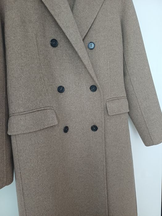 Massimo Dutti wełniany płaszcz brązowy taupe wełna długi midi wiosenny
