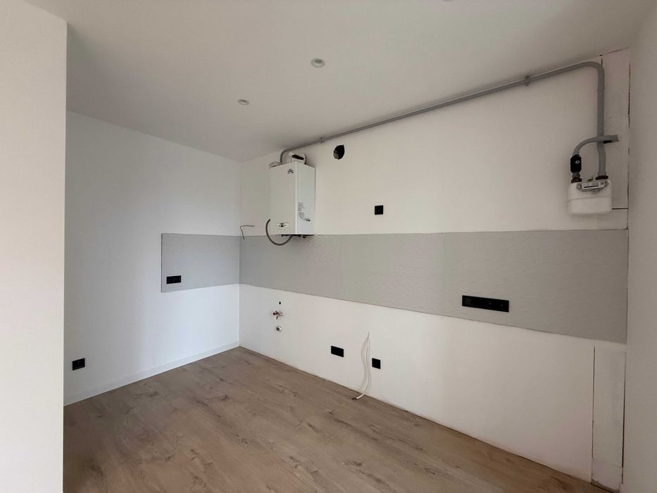 Продаж 2-кімнатної квартири в цегляному однопід’їзному будинку