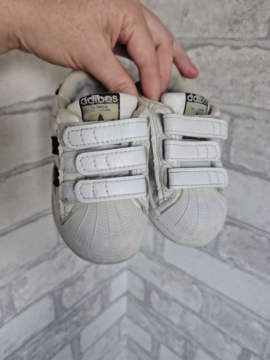 Кросівки adidas 21 розмір