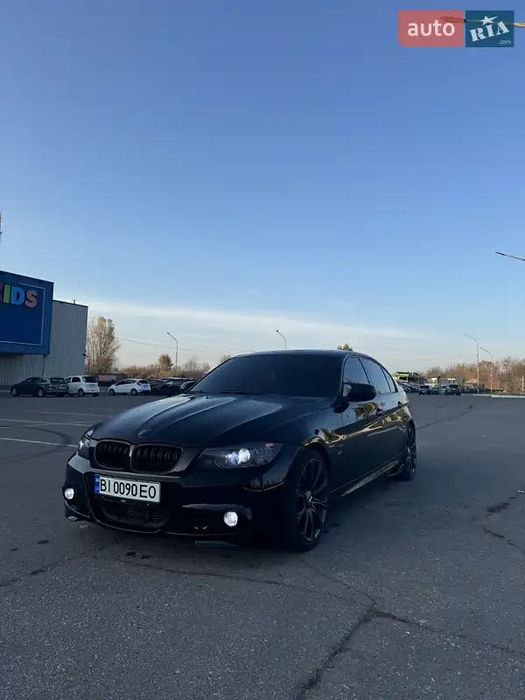 BMW 335xi  Обмін на бляху
