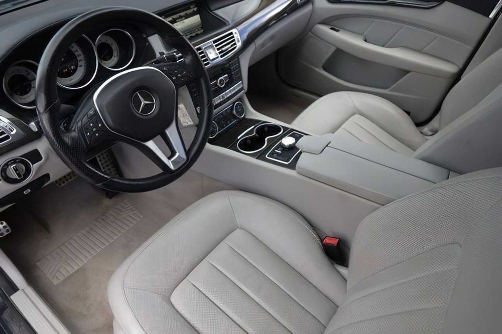 Mercedes-Benz CLS 550      2014