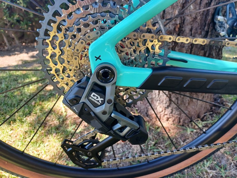 Bicicleta gravel BMC URS 01 LT TWO