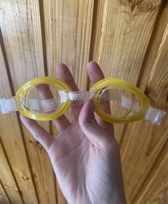 Очки ддя плавания Intex (новые)