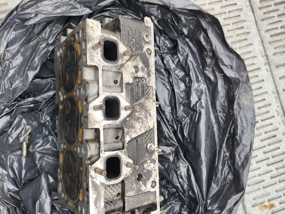 Головка блоку циліндрів VAG 2,5TDI AKN/AKE