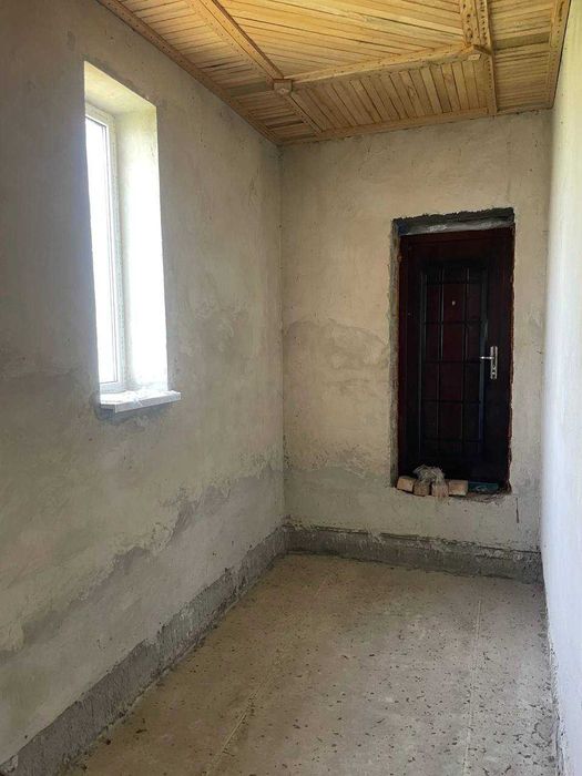 Продається будинок сирець в с.Липівка