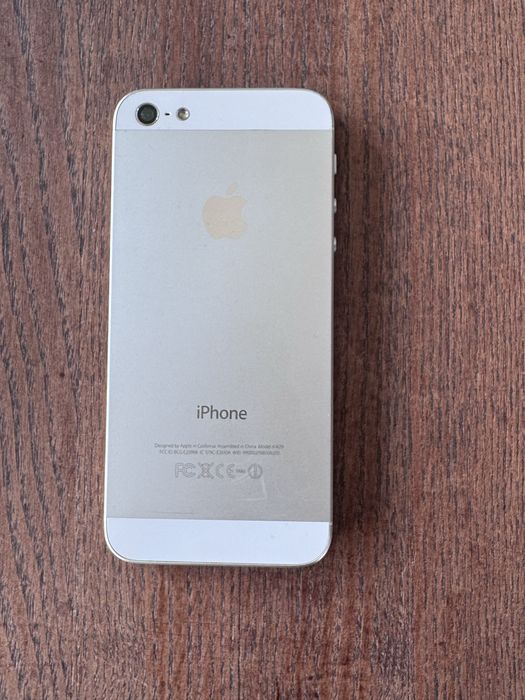 iPhone 5 smartfon
