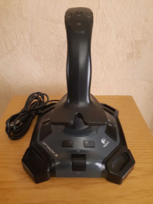 джойстик для пк Logitech Attack 3