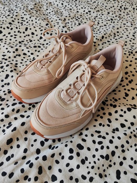 Beżowe buty adidasy sneakersy Sinsay rozmiar 40